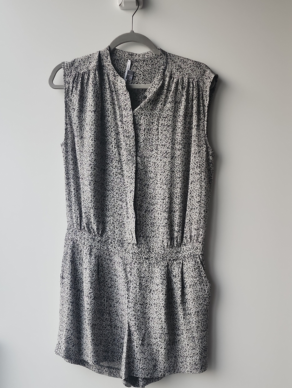 Vince 100% Silk Printed Dot Pattern Button Up Romper